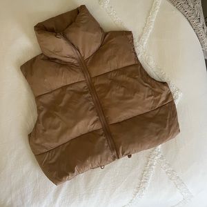 Cropped Tan/Beige Puffer Vest
